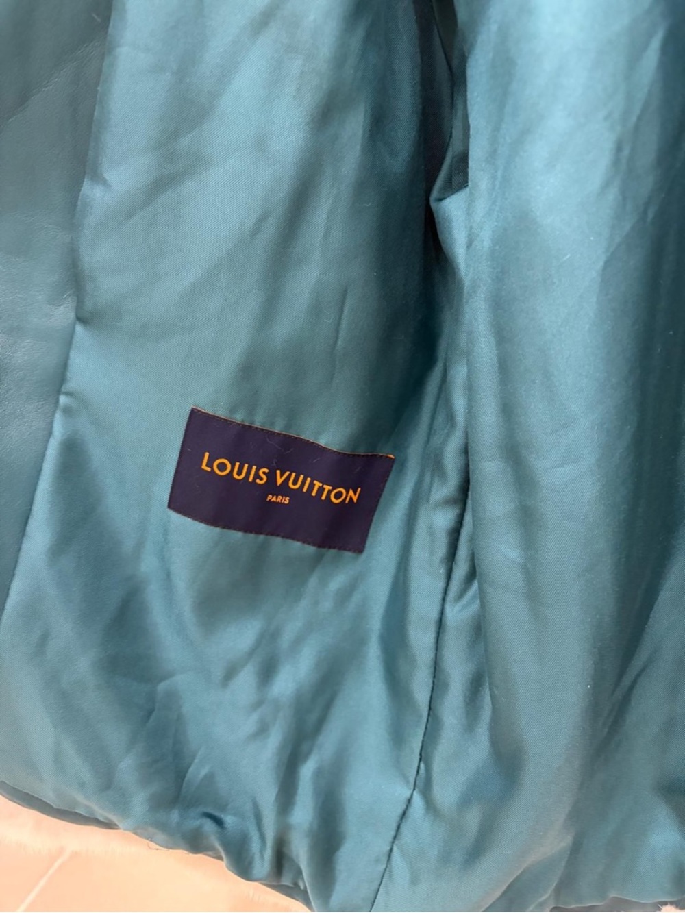 Louis Vuitton Spray Mink Bomber Jacket - Picture 3 of 12